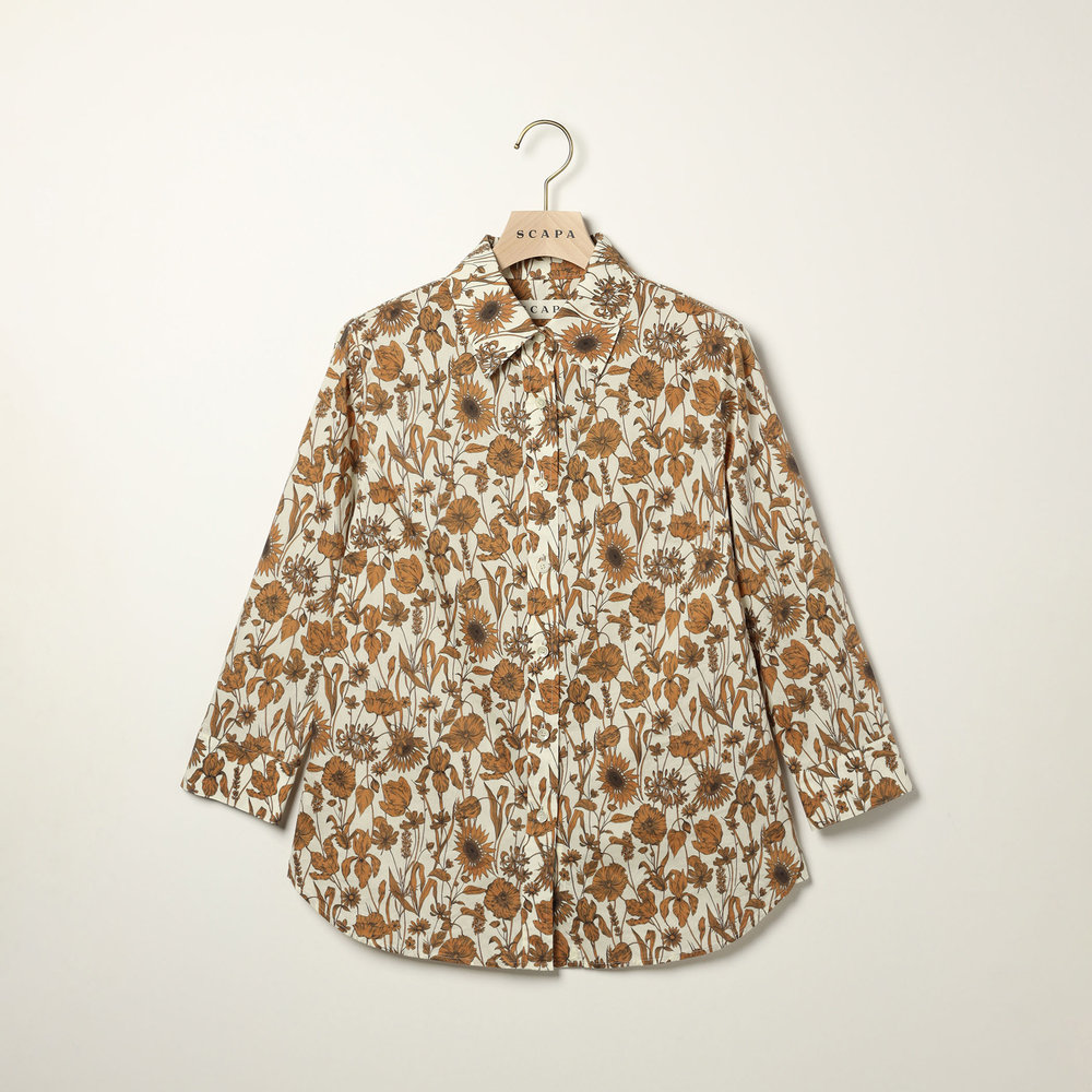 Ｌｉｂｅｒｔｙ　Ｐｒｉｎｔモノフラワーシャツブラウス